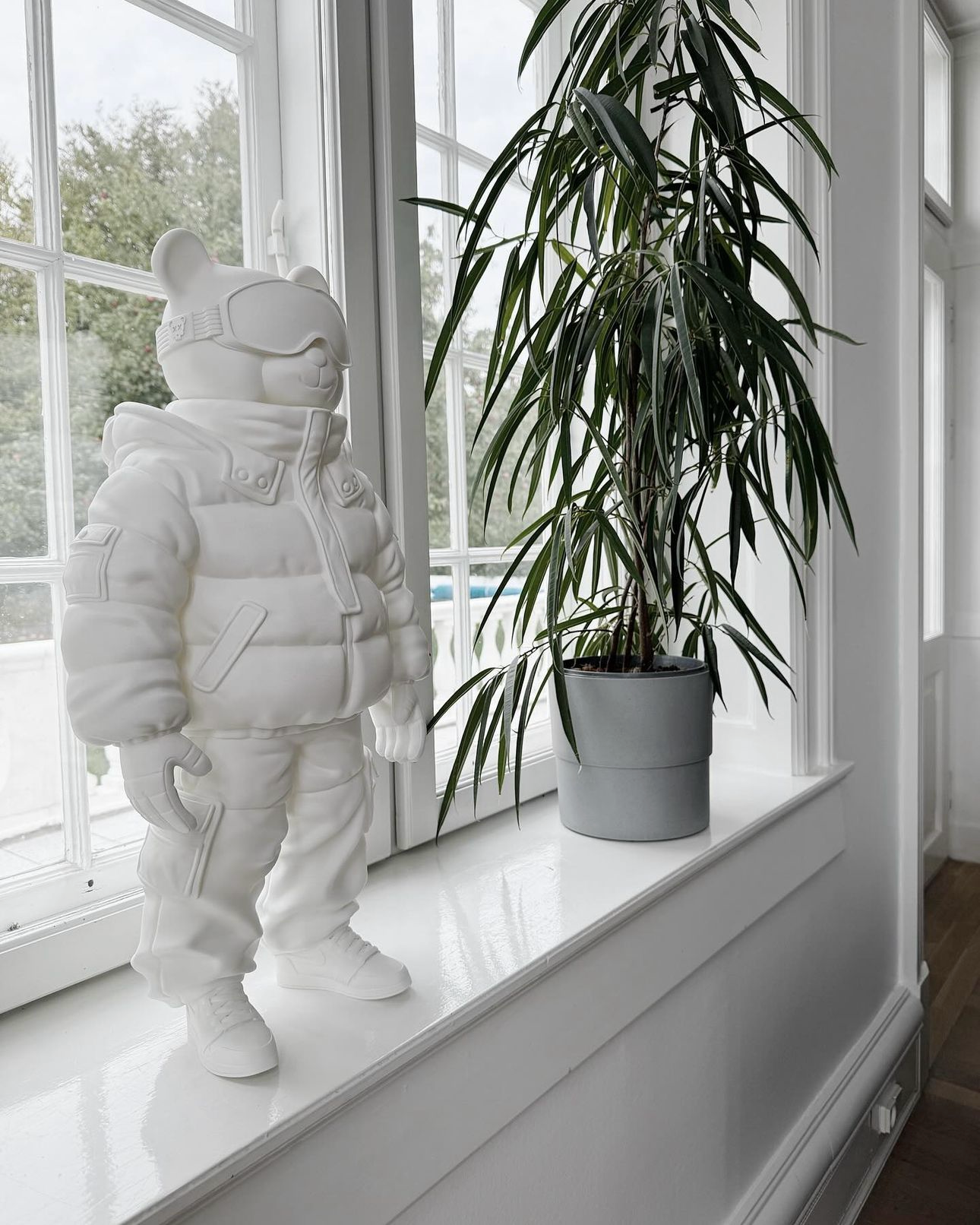 White Astrobear Sculpture, 60cm