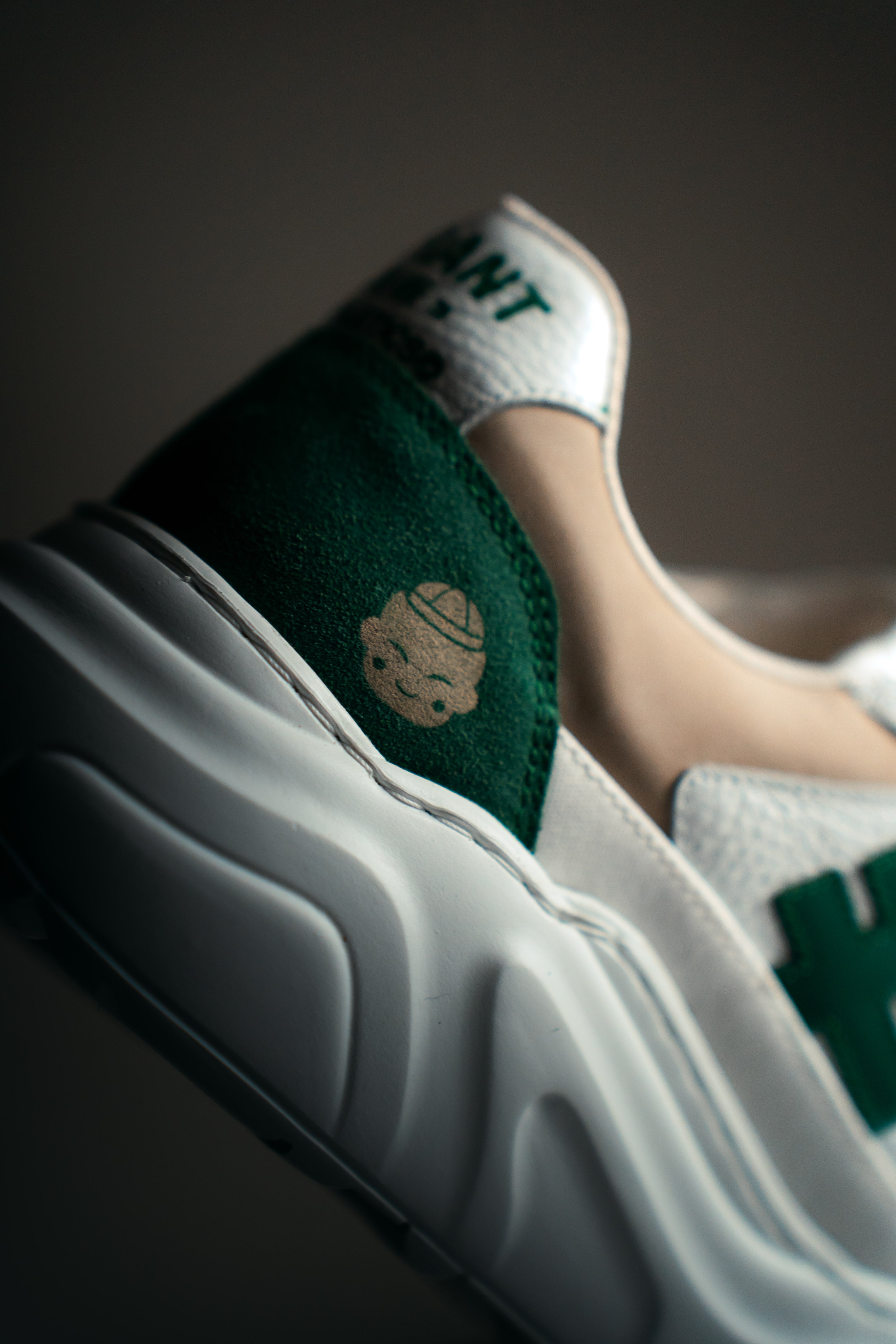 RBE01 LIMITED - GREEN (PRE-ORDER)