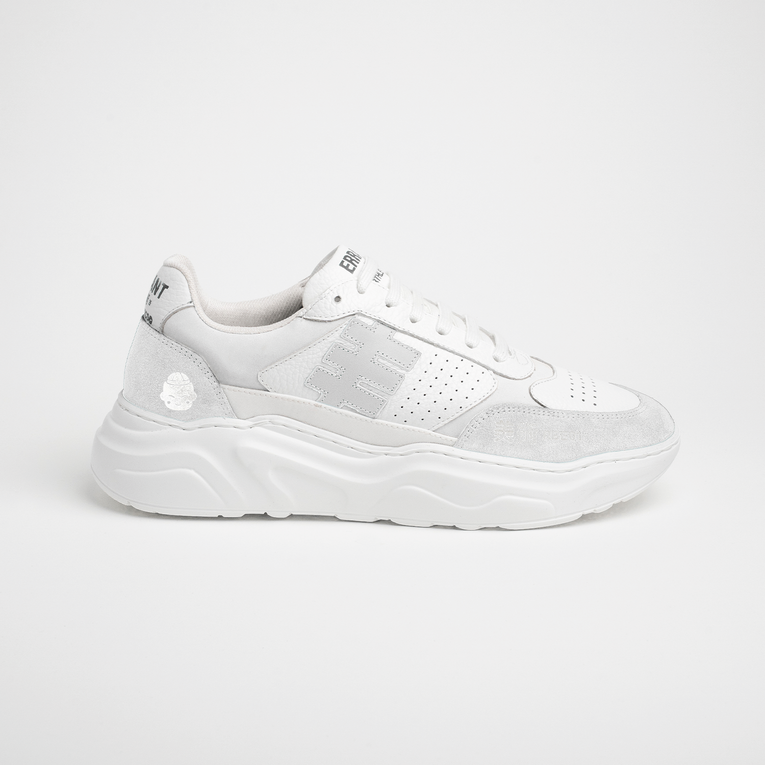 RBE01 LIMITED - WHITE (PRE-ORDER)